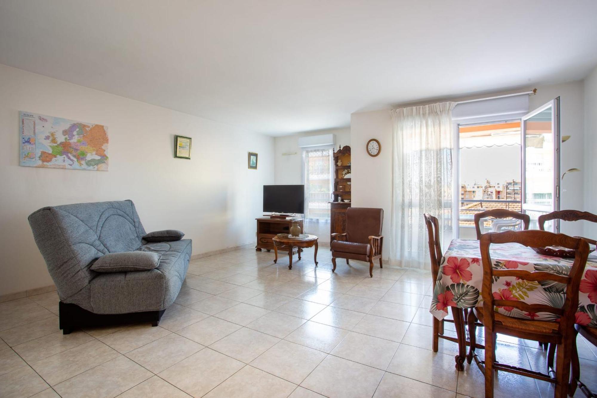 Apartment With Sea View With Two Bedrooms Nisa Exterior foto